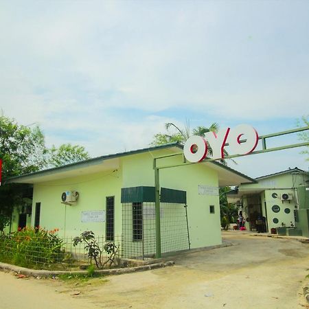 Oyo 1596 Taman Homestay Syariah Dumai Εξωτερικό φωτογραφία